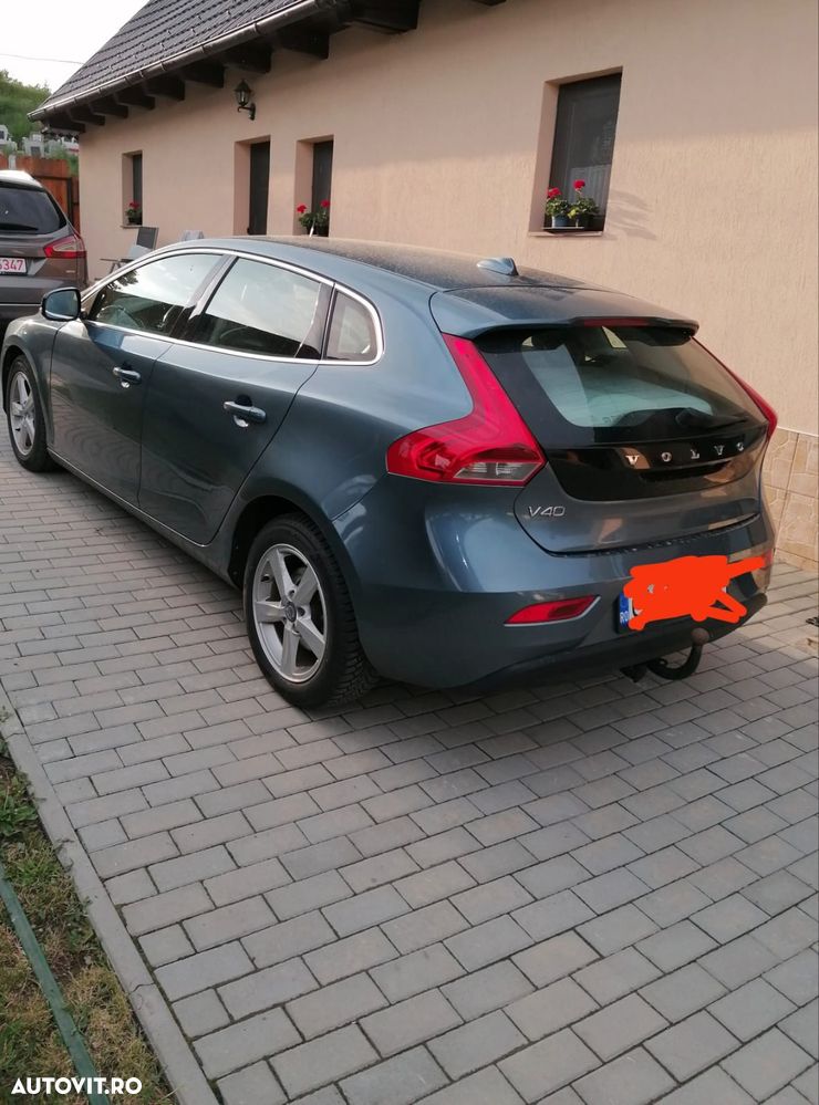 Volvo V40 D2 - 2