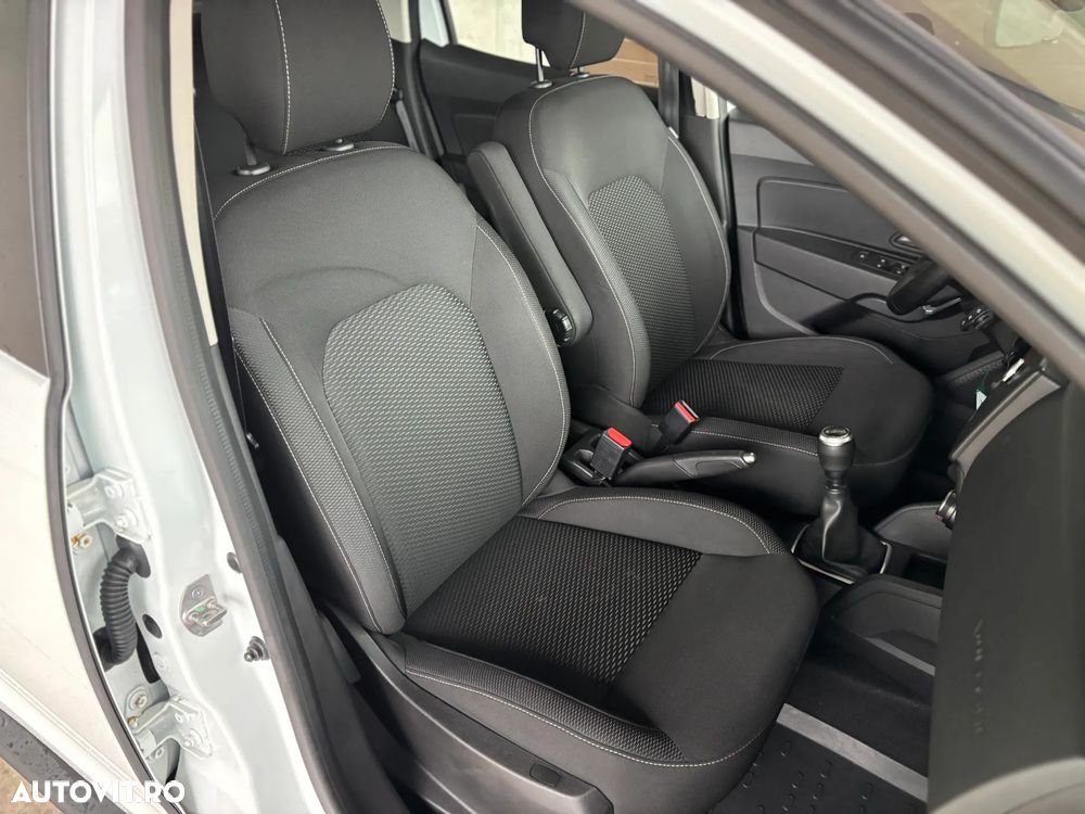 Dacia Duster 1.5 Blue dCi 4WD Comfort - 30