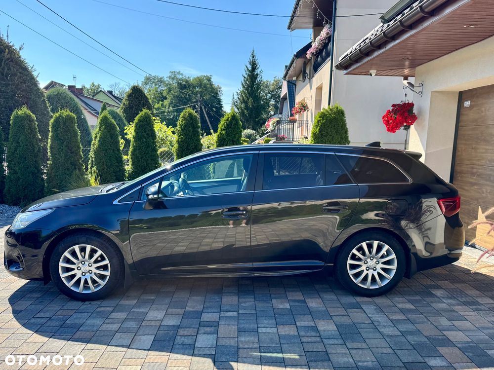 Toyota Avensis Touring Sports 1.8 Edition S+ - 3