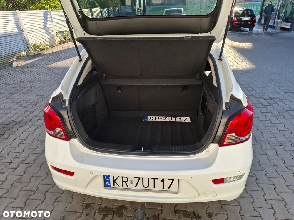 Chevrolet Cruze - 8