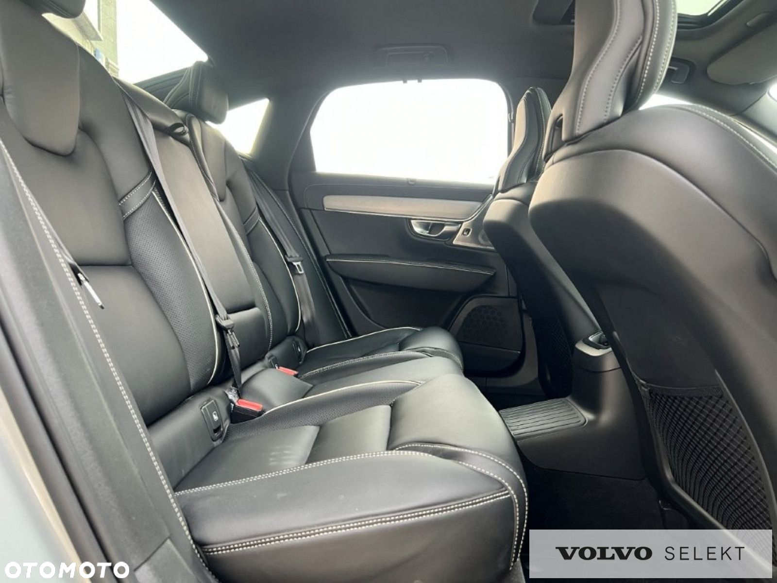 Volvo S90 - 11