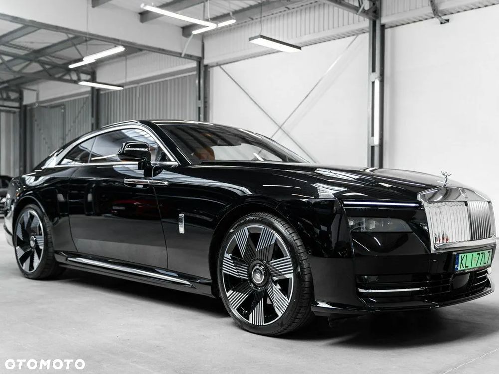 Rolls-Royce Spectre - 6