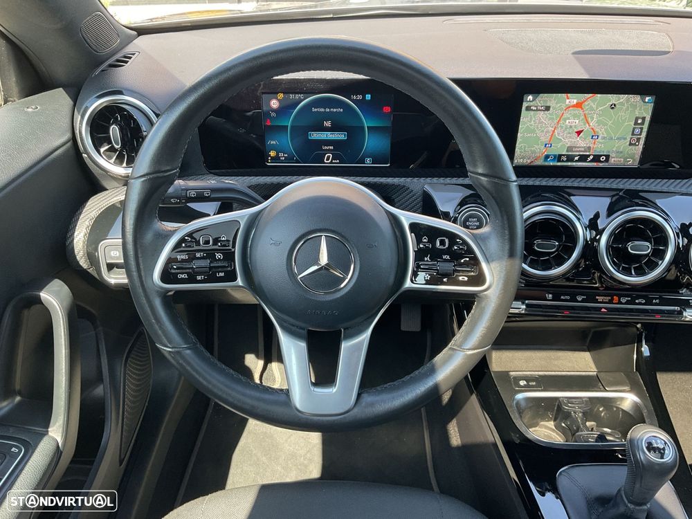 Mercedes-Benz CLA 180 d Shooting Brake Progressive Aut. - 23