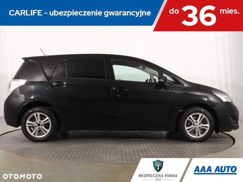 Toyota Verso - 8