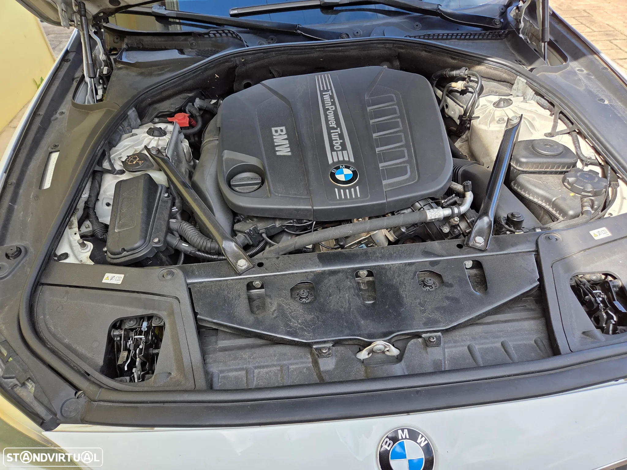 BMW 535 d xDrive L.Modern Auto - 10
