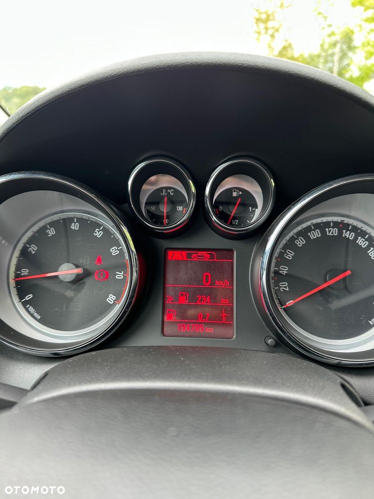 Opel Astra 1.4 T Cosmo - 8