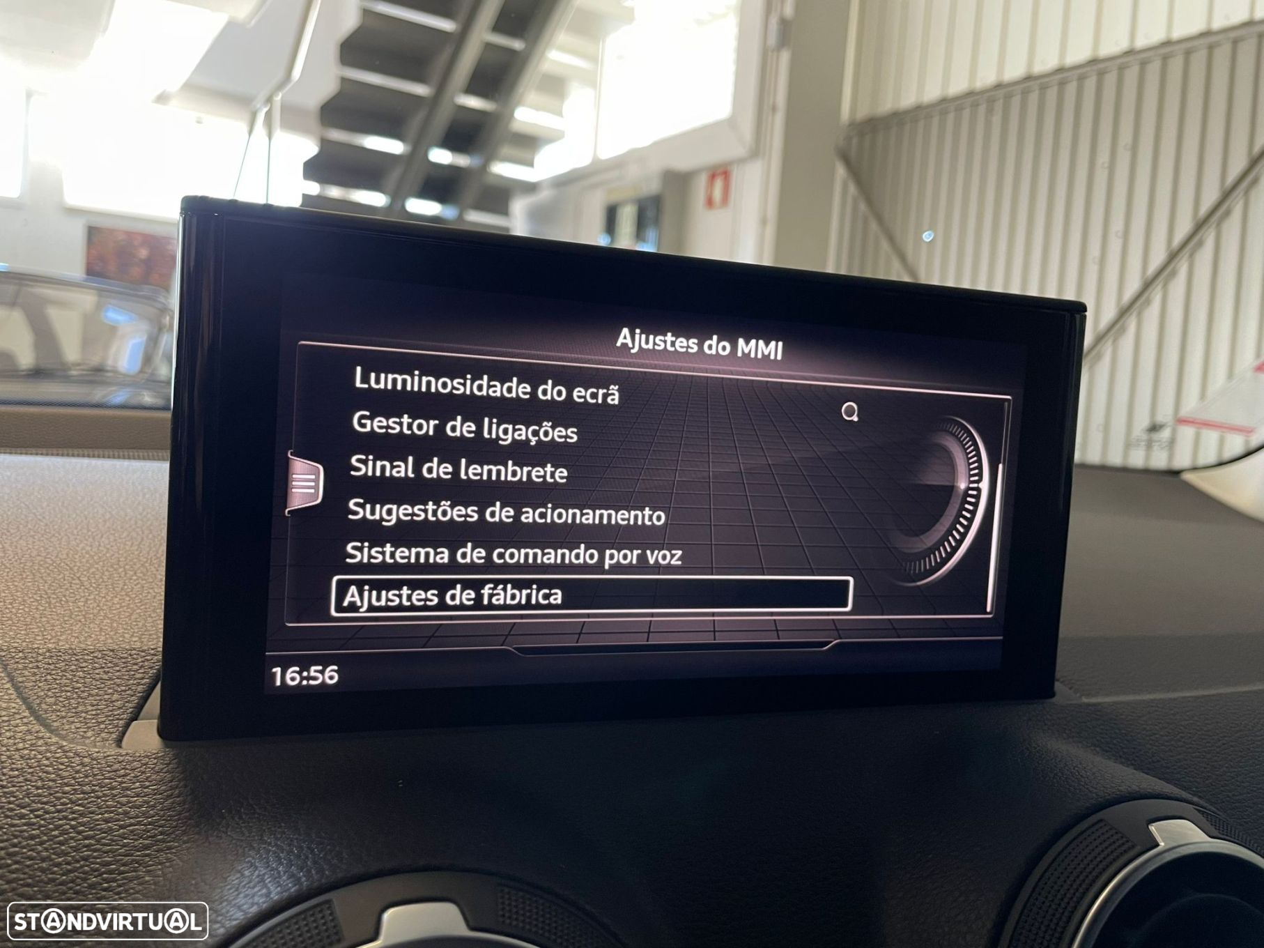 Audi Q2 30 TFSI - 27