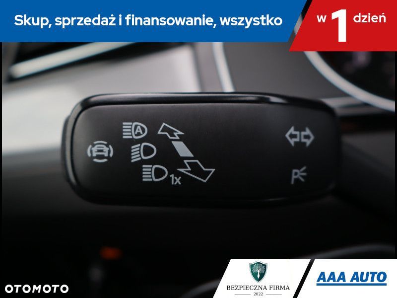 Volkswagen Passat - 18