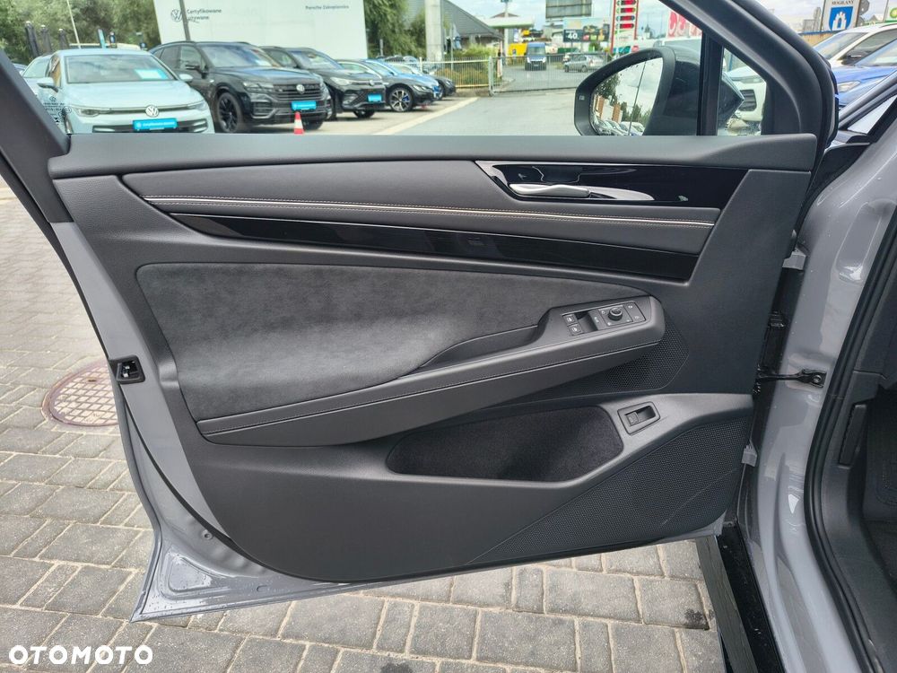 Volkswagen ID.7 59kWh Pure - 17