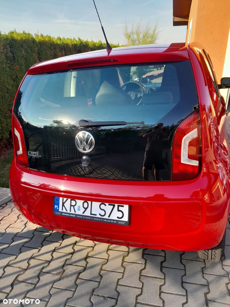 Volkswagen Up 2011 photo 3