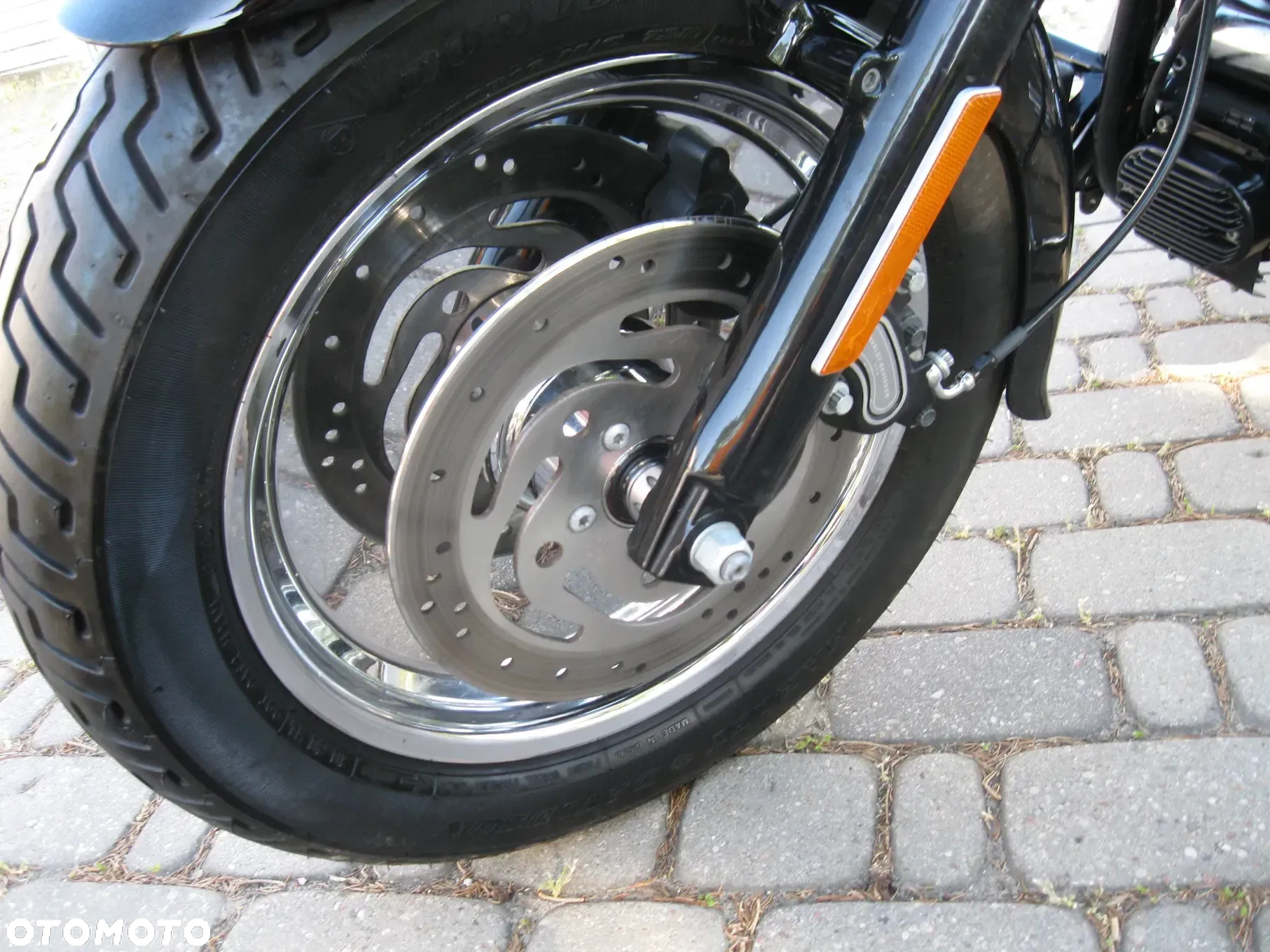 Harley-Davidson Softail Custom - 10