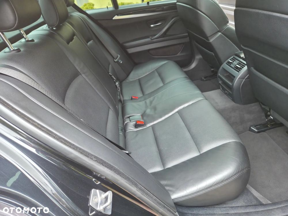 BMW Seria 5 535d - 16