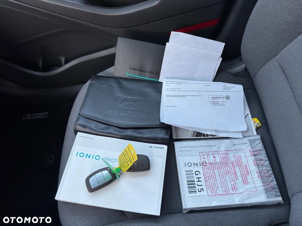 Hyundai IONIQ electric Premium - 36