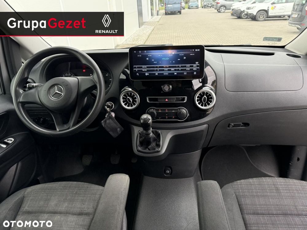 Mercedes-Benz Vito - 11