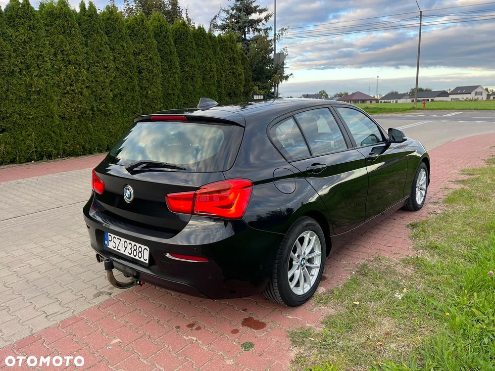 BMW Seria 1 118d Sport Line - 10