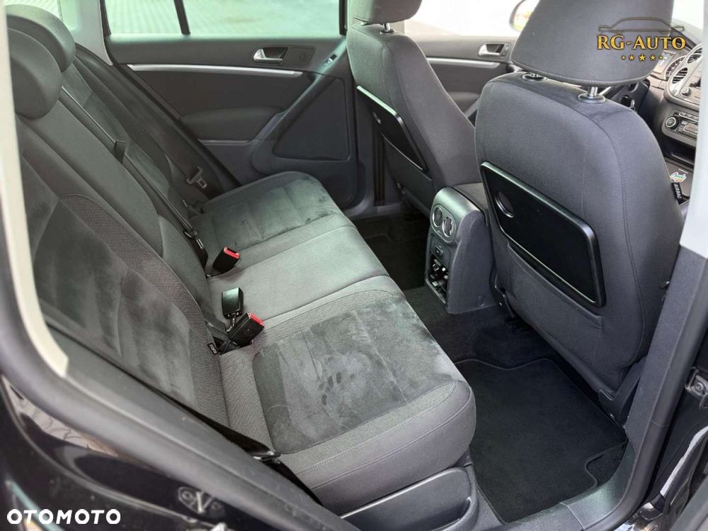Volkswagen Tiguan - 26