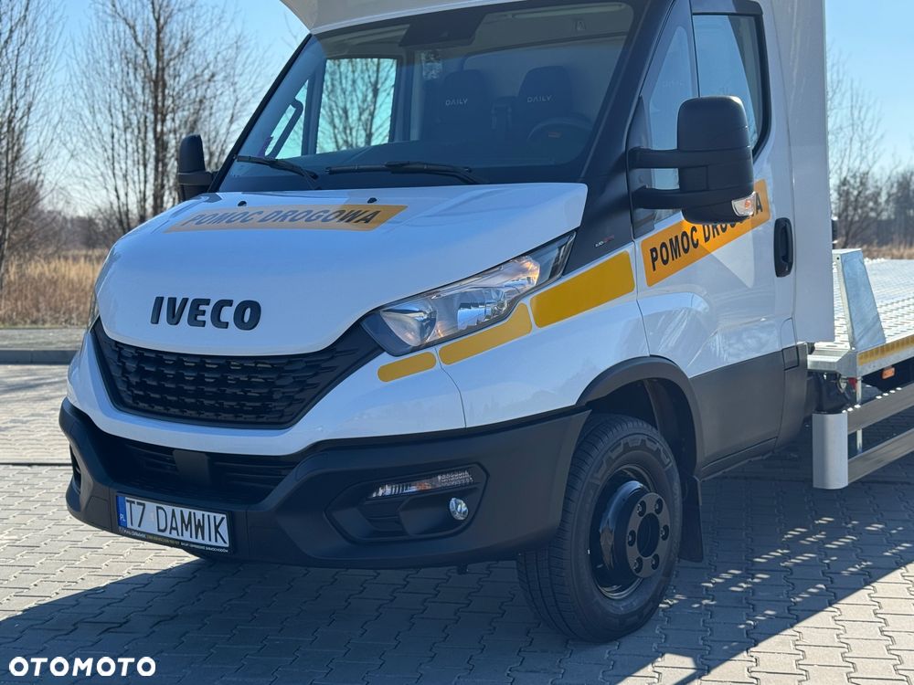 Iveco Daily 2022r ‼️72C18‼️3.0 NOWA Laweta Pomoc Drogowa Zarejestrowany jako Specjalny DMC 7200kg Salon Polska Niski Przebieg Autotransporter Sypialka - 13