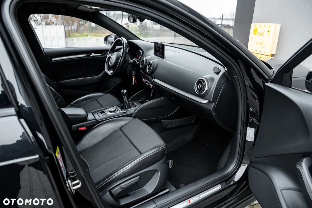 Audi A3 Sportback 1.4 TFSI cylinder on demand S line Sportpaket - 22