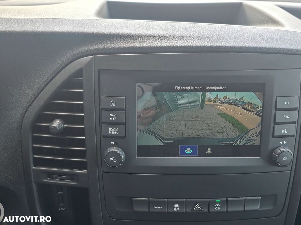 Mercedes-Benz Vito Compact 116 CDI 163CP RWD 9AT Select - 24