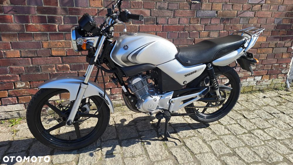 Yamaha YBR - 4