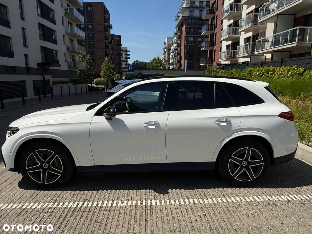 Mercedes-Benz GLC 220 d mHEV 4-Matic AMG Line - 4