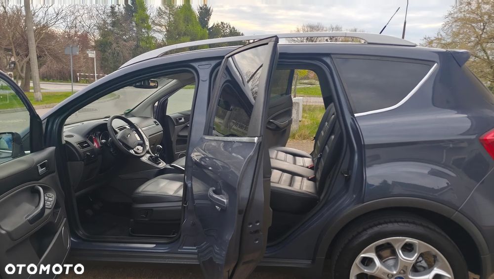 Ford Kuga 2.0 TDCi Titanium FWD - 9