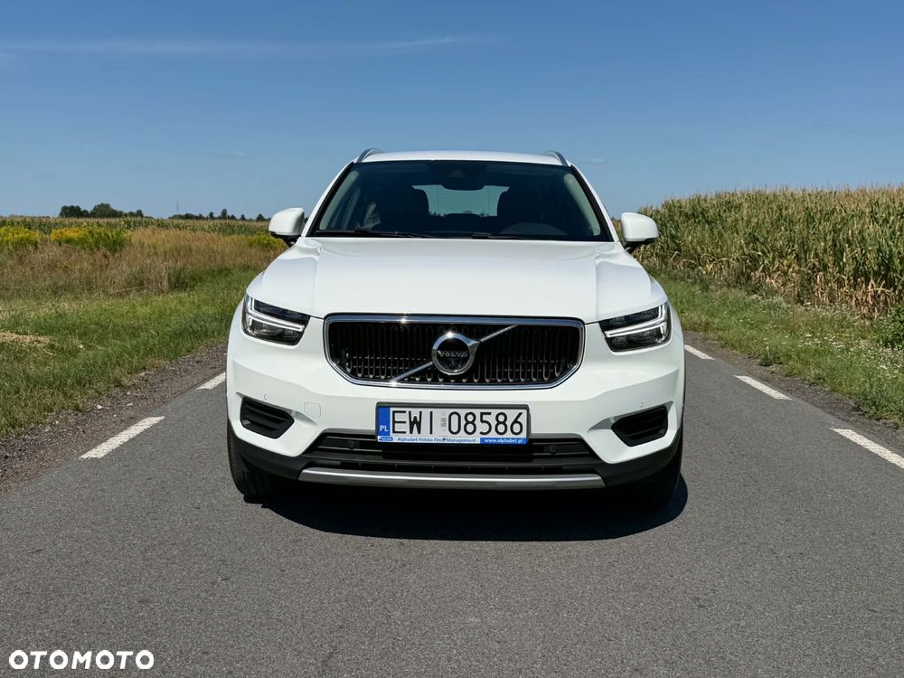 Volvo XC 40 - 3