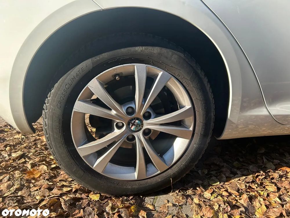 Alfa Romeo Giulietta - 7