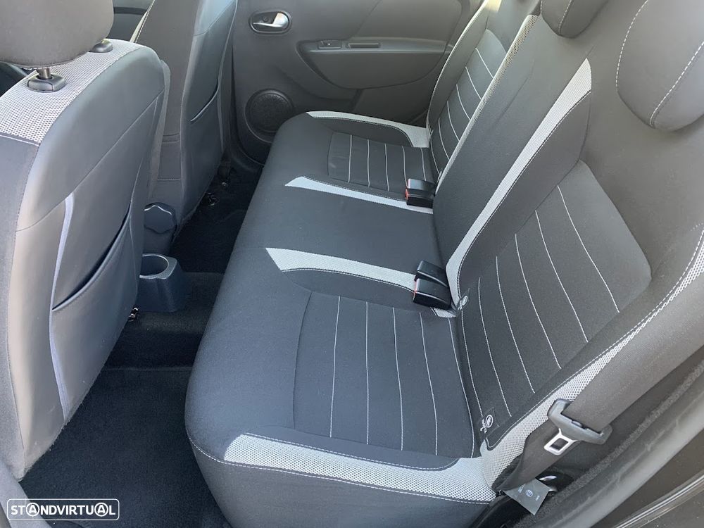 Dacia Sandero 0.9 TCe Stepway - 9