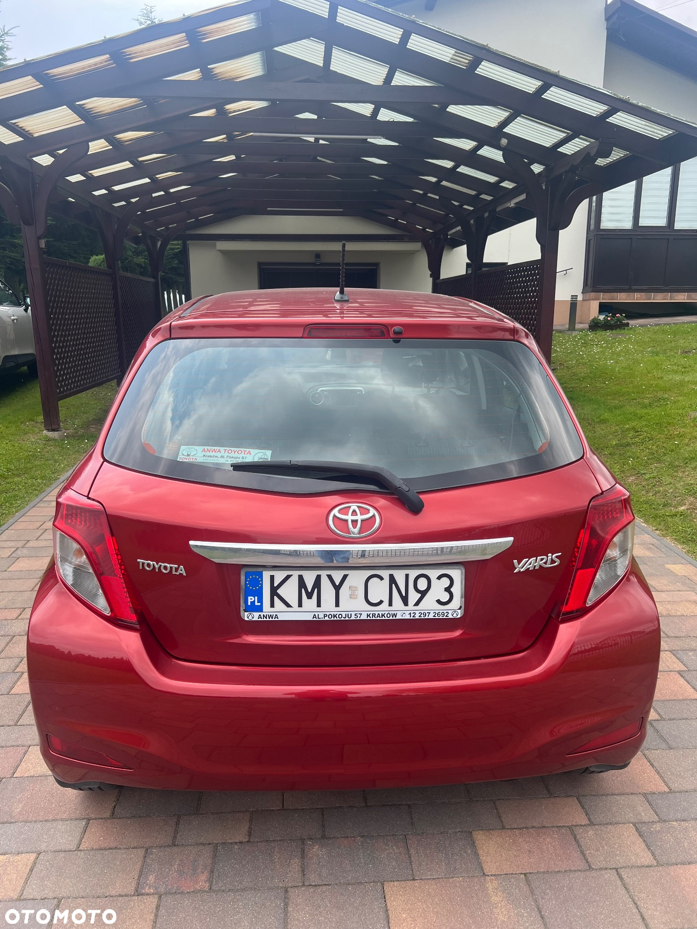Toyota Yaris - 4