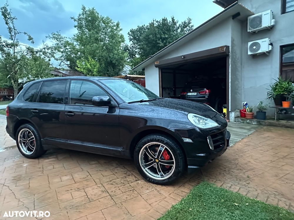 Porsche Cayenne - 3