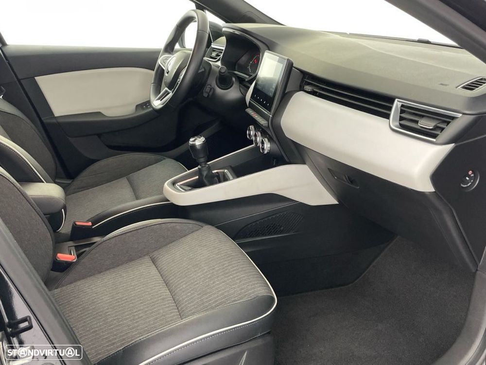 Renault Clio 1.0 TCe Techno - 21