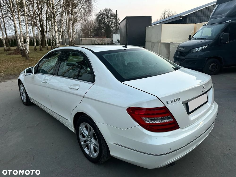 Mercedes-Benz Klasa C 200 CDI BlueEff Elegance - 4