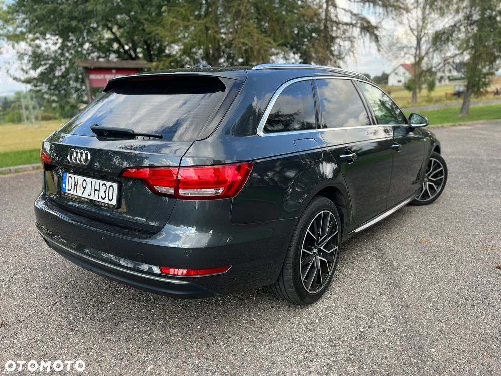 Audi A4 Avant - 4