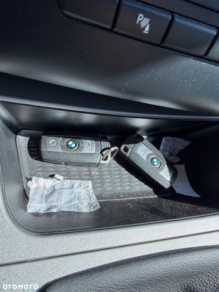 BMW Seria 1 116i - 13