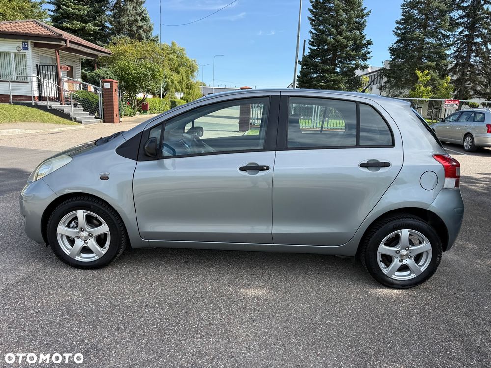 Toyota Yaris 1.33 VVT-i Cool - 6
