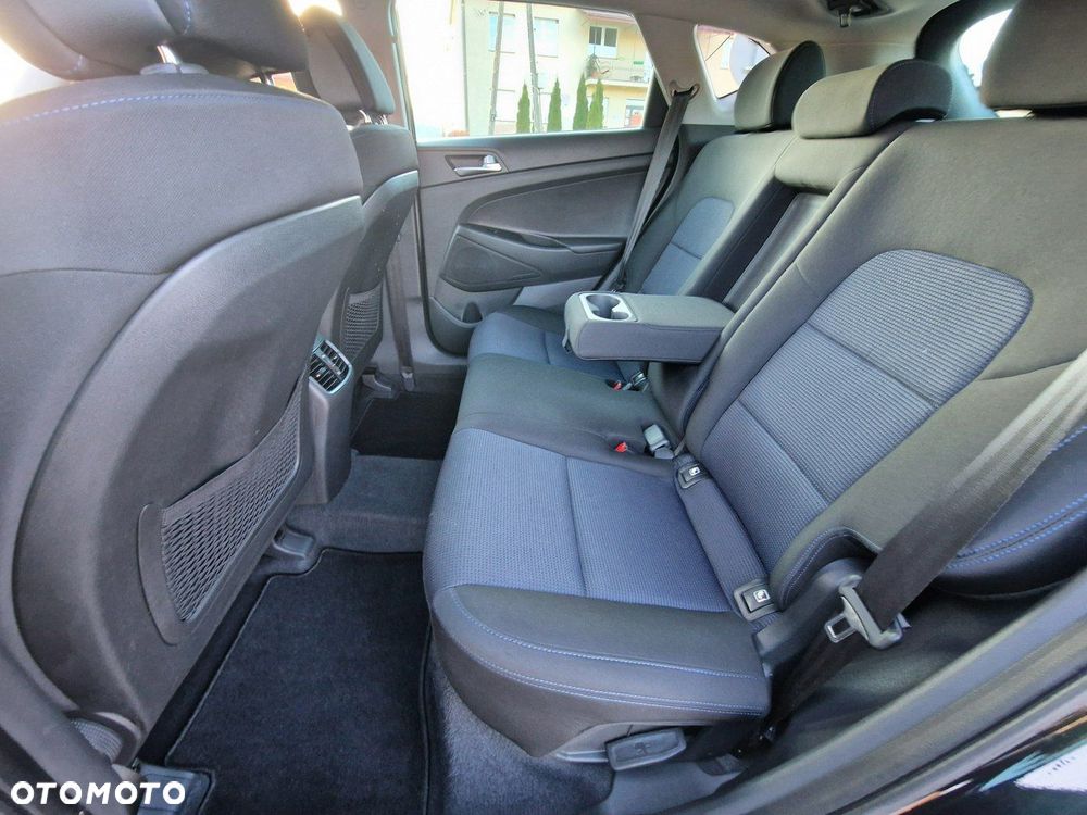 Hyundai Tucson - 16