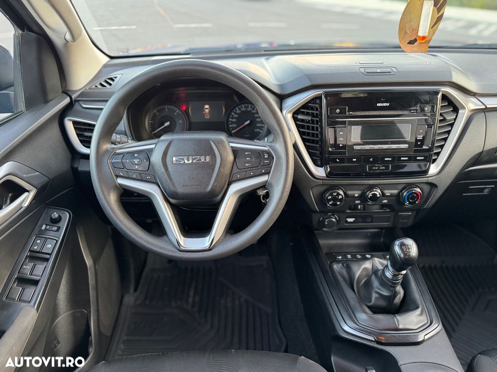 Isuzu D-Max 1.9 DSL 4x4 Double Cab MT Style - 19