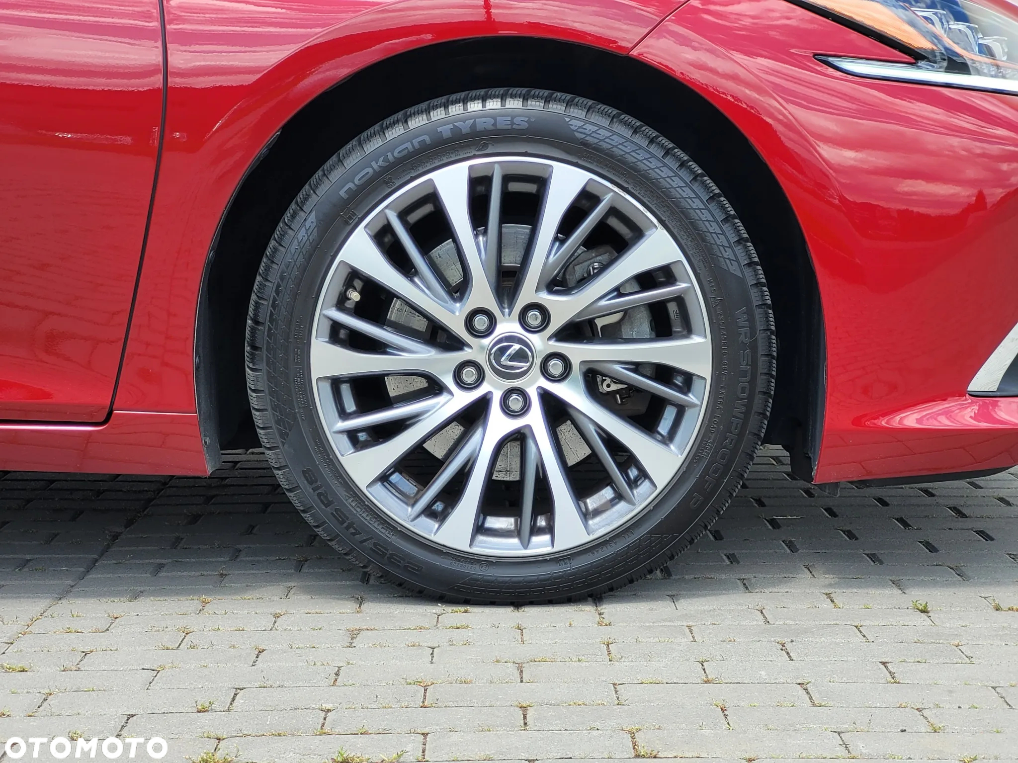 Lexus ES 300h Prestige - 25