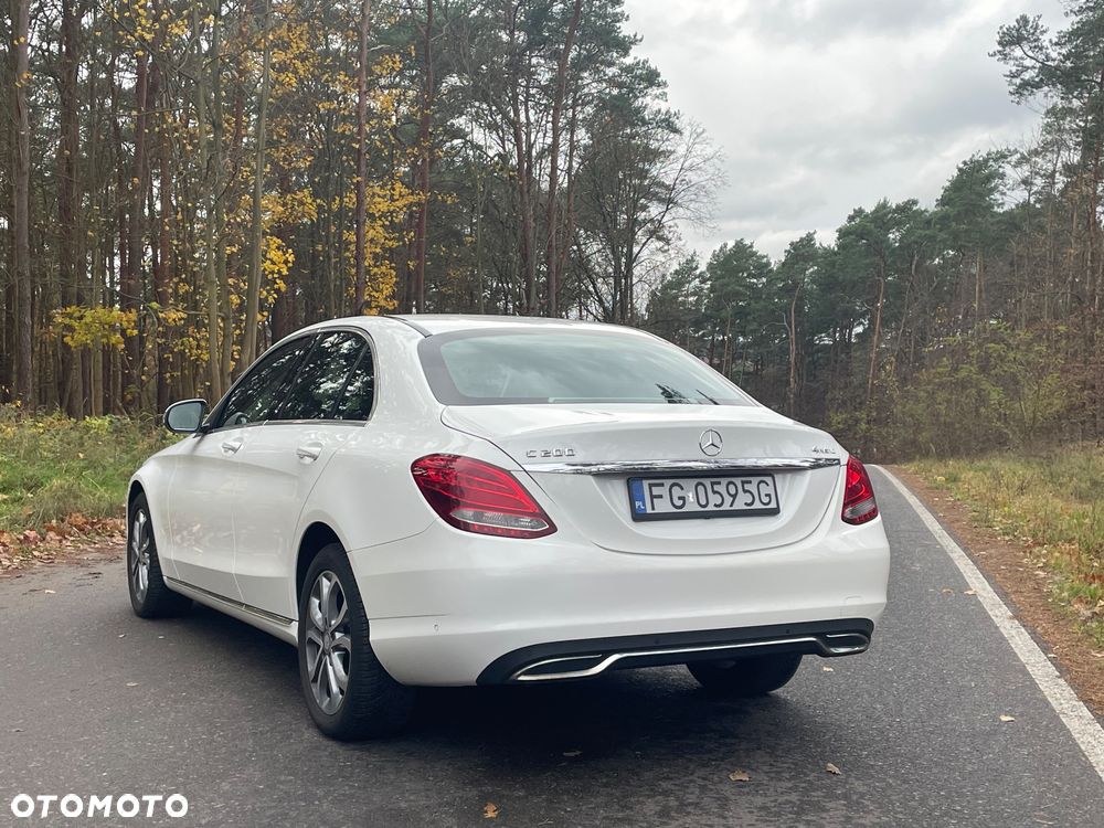 Mercedes-Benz Klasa C 200 4-Matic 7G-TRONIC - 14