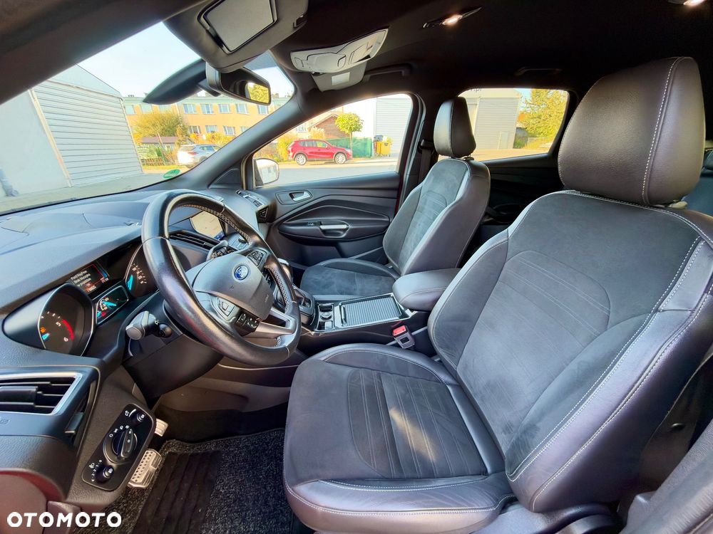 Ford Kuga 2.0 TDCi 4x4 ST-Line - 10