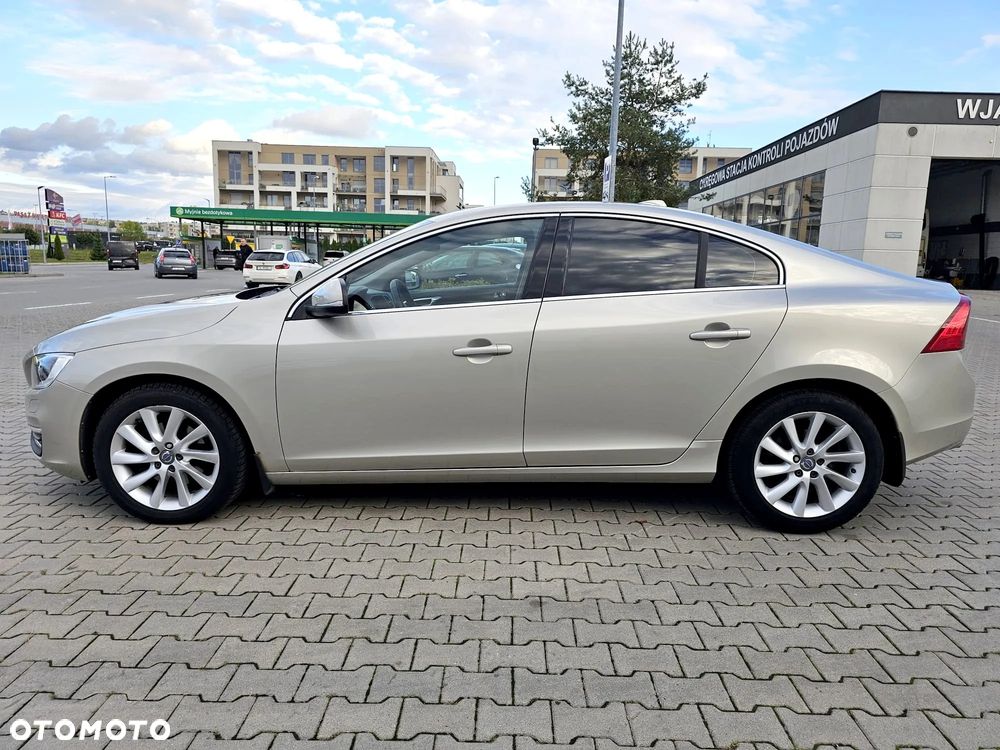 Volvo S60 2017 photo 3