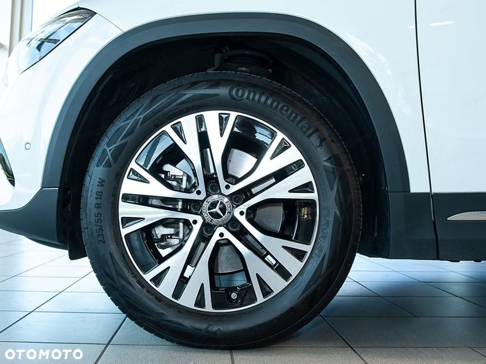 Mercedes-Benz GLA 200 Progressive - 15