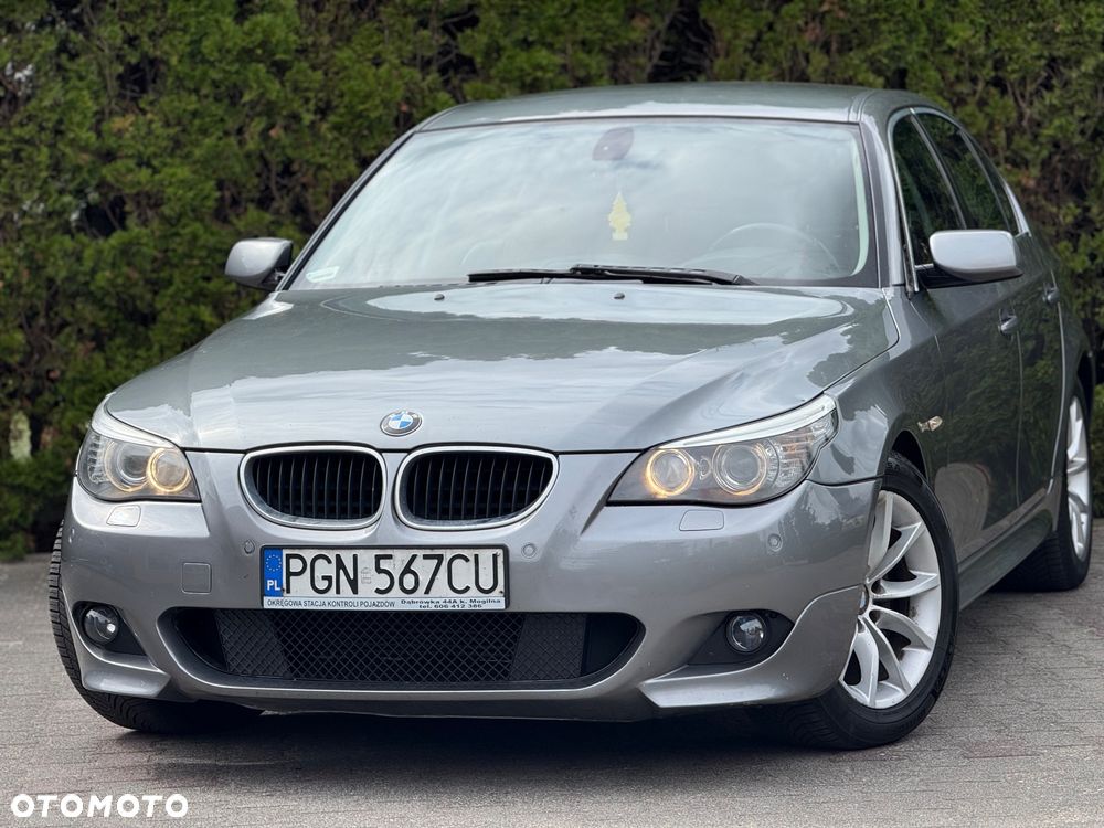 BMW Seria 5 530d Sport-Aut Edition Sport - 2