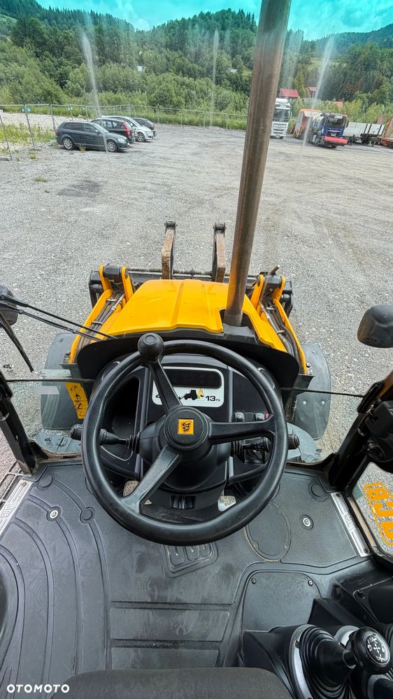 JCB 3CX - 12