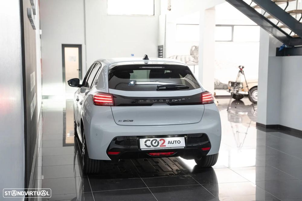 Peugeot e-208 50 kWh Allure - 7