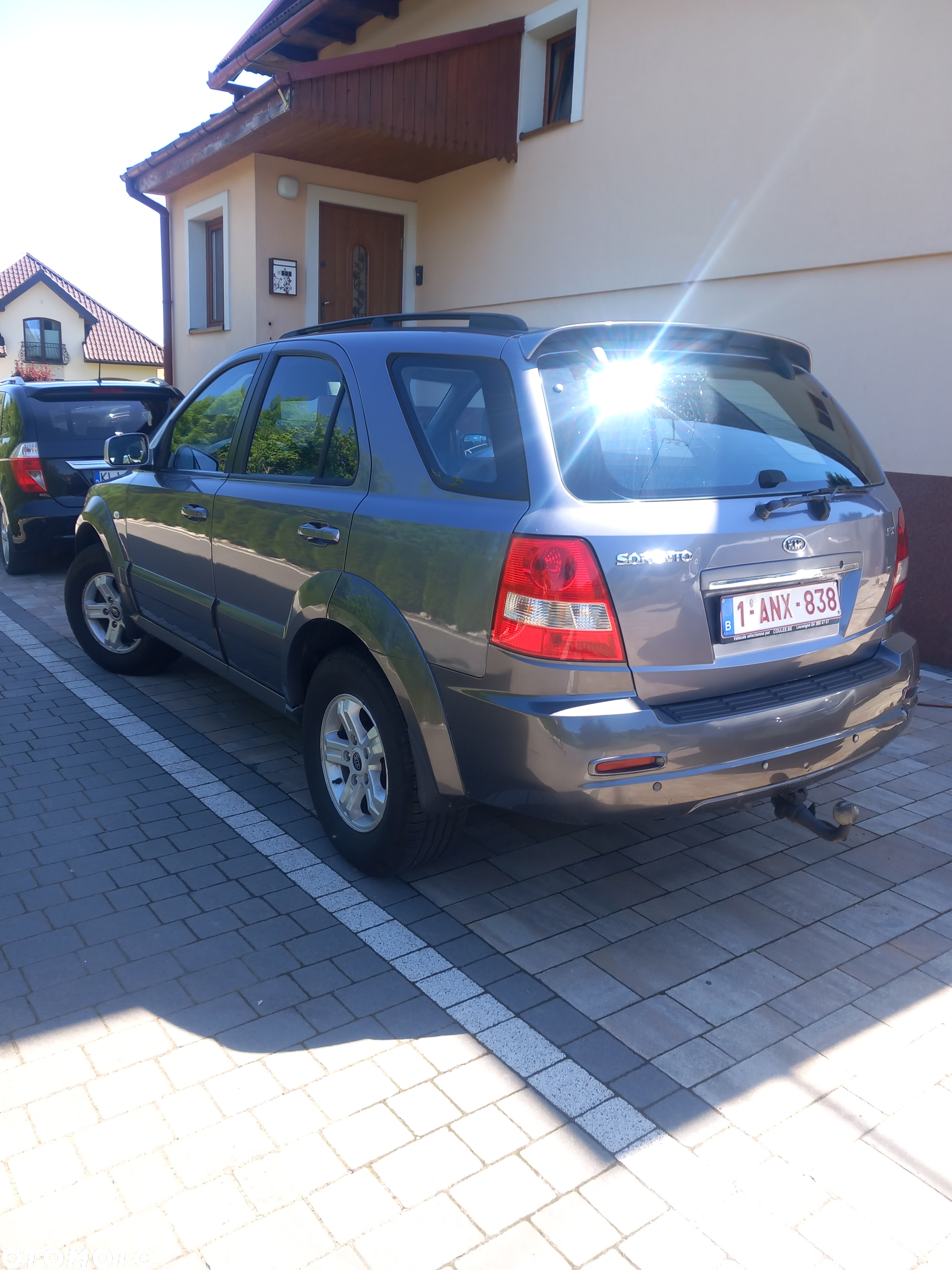 Kia Sorento - 4