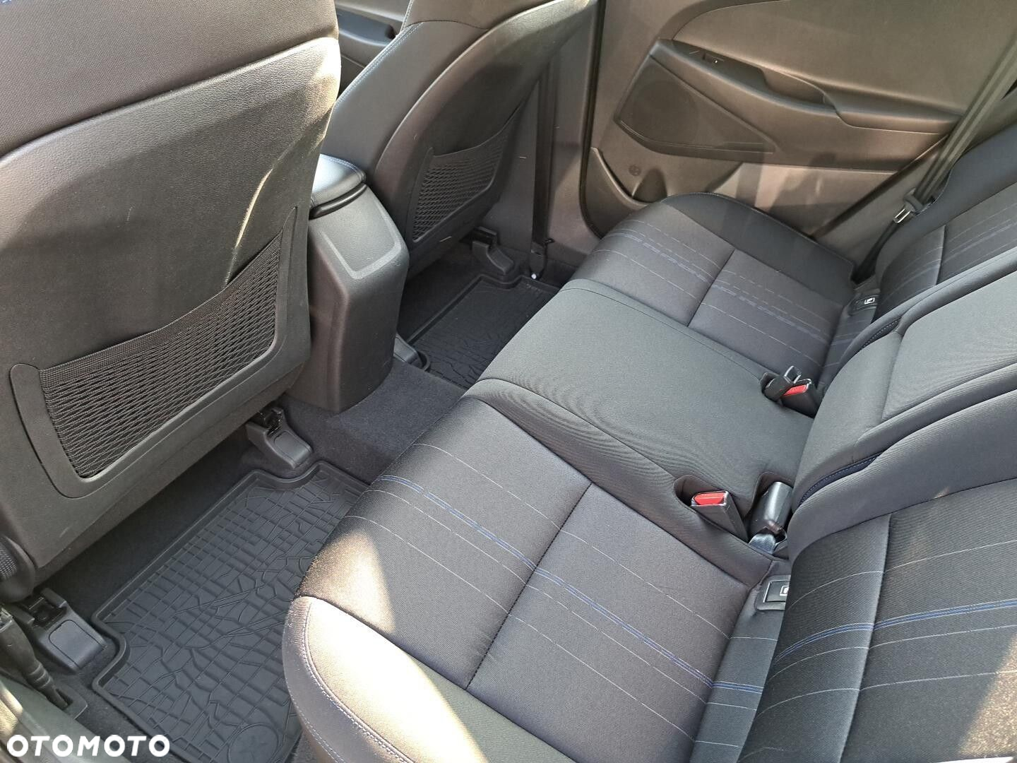 Hyundai Tucson 1.6 GDI BlueDrive Classic 2WD - 22