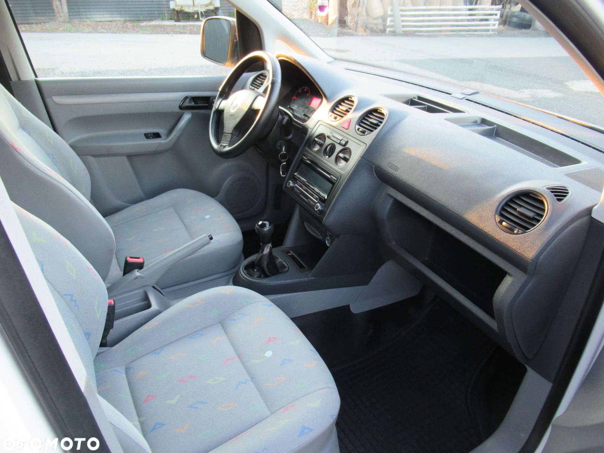 Volkswagen caddy - 19