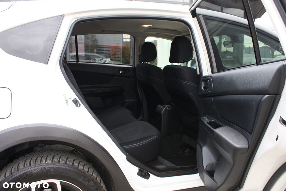 Subaru XV 2.0i Exclusive CVT - 18